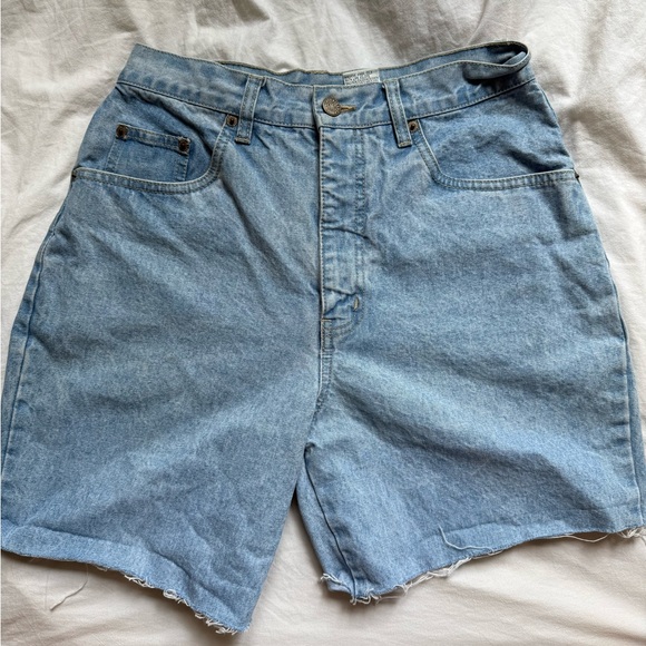 Vintage light washed jean shorts - Picture 2 of 4